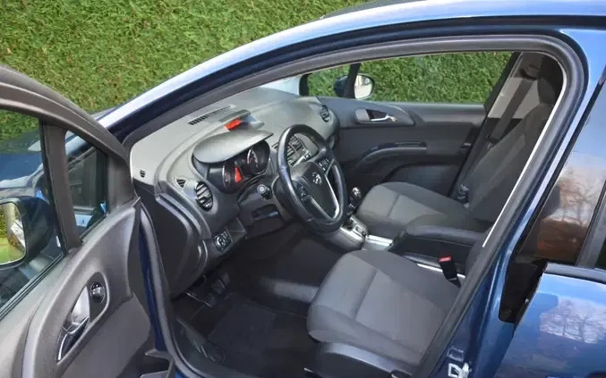 Opel Meriva cena 26600 przebieg: 131000, rok produkcji 2011 z Trzciel małe 704